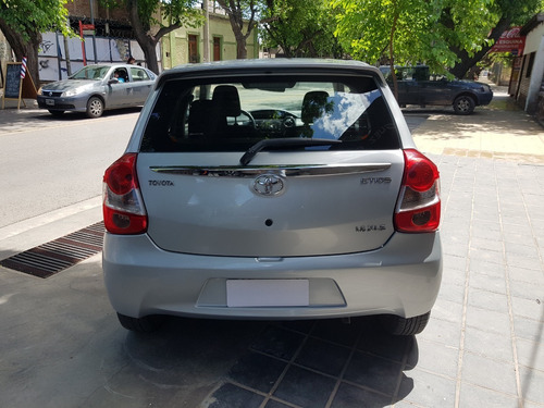 Toyota Etios 1.5 5ptas Xls 2014 / Nafta / Mendoza