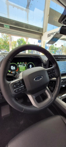 Imagen 9 de 14 de Ford F-150 Lariat