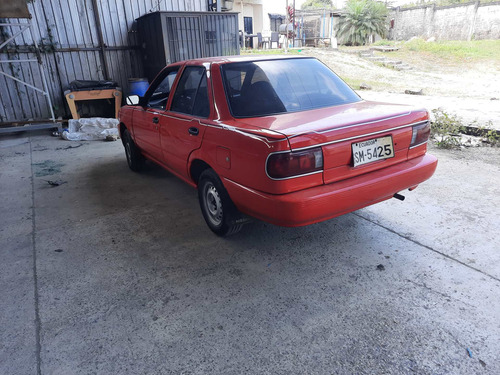 Imagen 3 de 3 de Nissan Sentra B13 Clásico