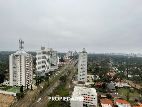 Apartamento En Punta Del Este