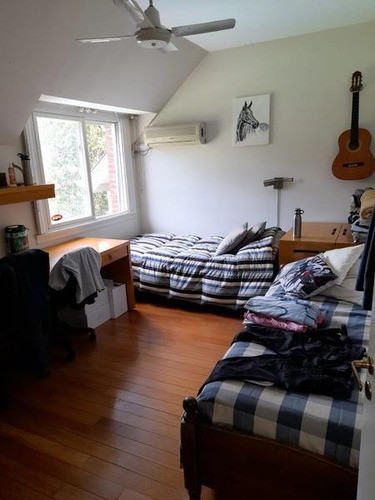 Casa -barrio Cerrado Lomas Las Casuarinas (san Isidro)