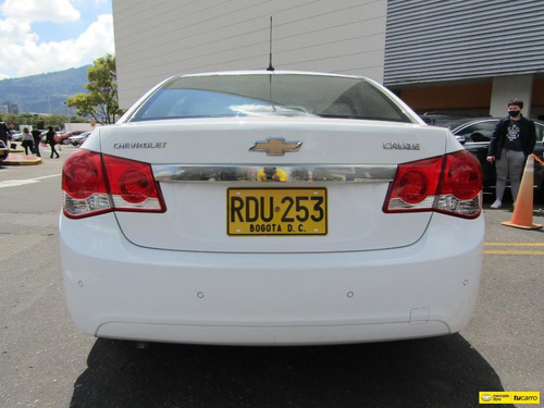 Chevrolet Cruze Platinum At 1800