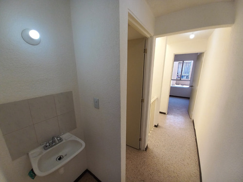 Excelente Casa En Venta En Los Heroes Tecamac
