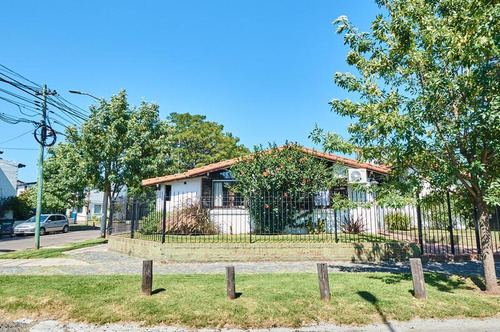 Lindo Chalet En Una Planta Reciclado Hace 10 Años - Boulogne, Barrio Santa Rita