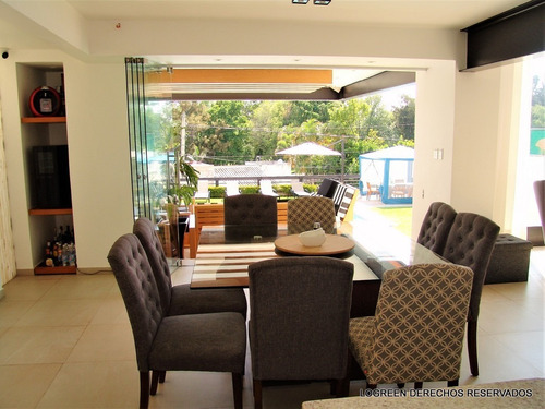 Imagen 11 de 14 de En Venta Casa Con Exclusivo Diseño Arquitectónico Y Vista Pa