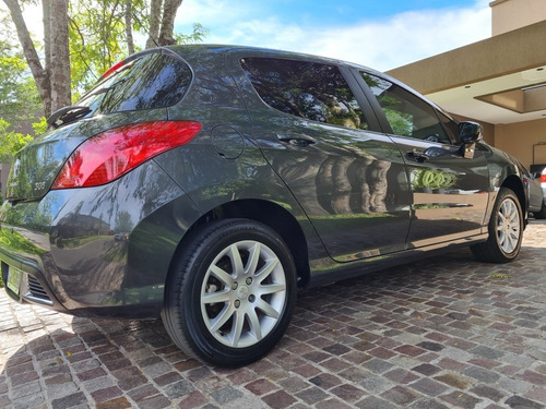 Peugeot 308 1.6 Active 2014