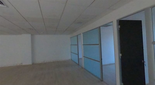 Imagen 27 de 30 de Oficina En Arriendo Edificio El Bosque Isidora