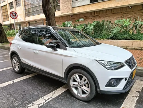Seat Arona 1.6 Fr AUTOMÁTICA COMO NUEVA