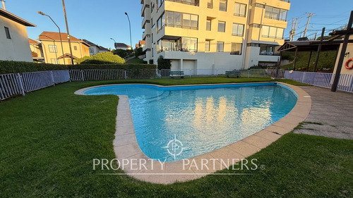 Estupenda Casa En Condominio Con Vista Al Mar
