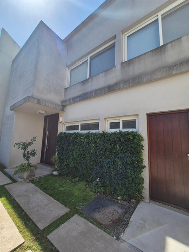 Venta Casa Gral Rodríguez