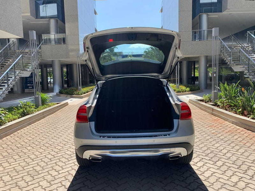 Imagem 10 de 15 de Mercedes-benz Gla 250 2.0 16v Turbo Vision 4p 2015