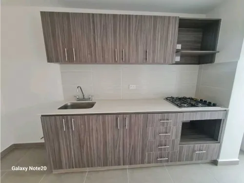 Apartamento En Venta En La Colina Itagüí