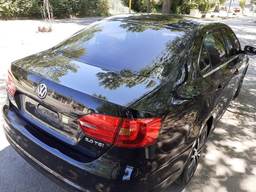 Imagen 11 de 12 de Volkswagen Vento 2012 2.0 Sportline Tsi 200cv Dsg