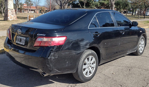 Toyota Camry 2.4 At L4