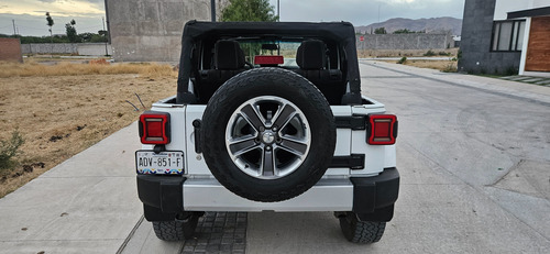 Jeep Wrangler 3.6 Unlimited Sahara V6 4x4 At