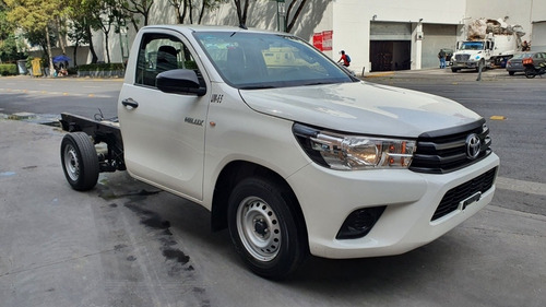Imagen 7 de 11 de Toyota Hilux 2020 2.7 Cabina Sencilla Mt
