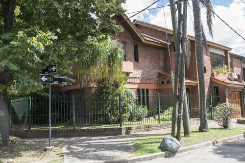 Imagen 3 de 30 de Casa - Olivos-uzal/panam.