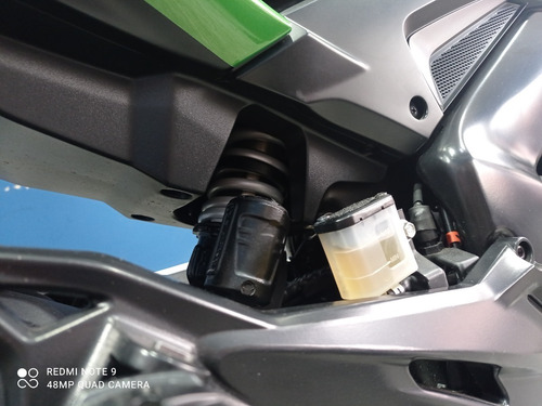 Imagen 5 de 13 de Bajaj Dominar 400
