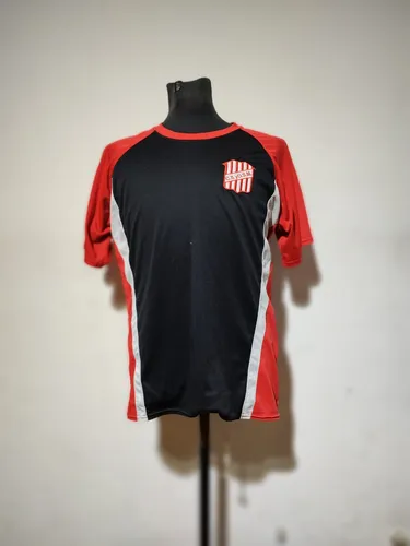 Ropa deportiva monte grande hotsell