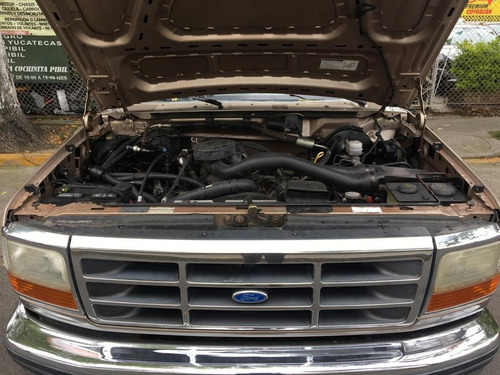 Imagen 11 de 15 de Ford F-150 V8 1992 Cabina Y Media