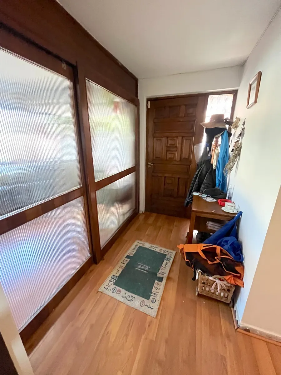 Imagen 4 de 19 de Casa 1 Piso En Ñuñoa | 340 M² De Terreno, Terraza Y 4 Estac.