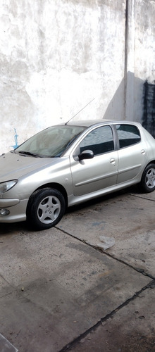 Peugeot 206 2008 1.9 Xt Premium
