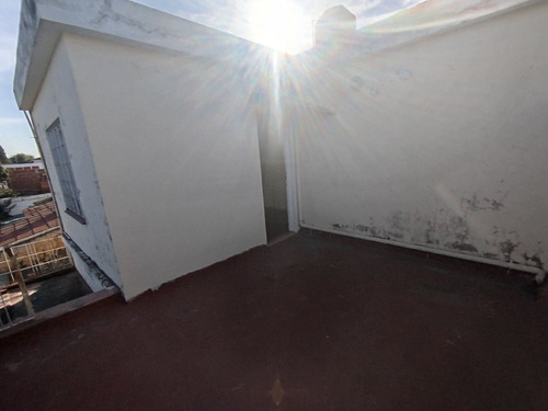 Casa 2 Dorm+ Depto 1 Dorm, Ideal P/ Rentas B Colon
