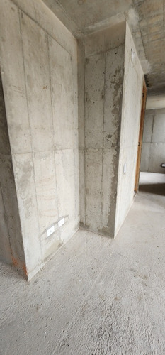 Venta De Apartamento En Obra Gris En Chía, Con Parqueadero. Sector De Gran Valorización