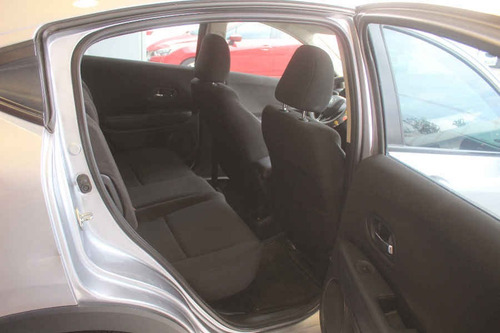 Imagen 12 de 15 de Honda Hr-v 2017 5p Uniq L4/1.8 Aut