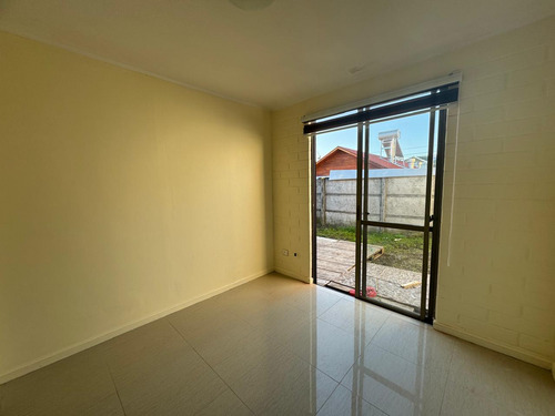 Arriendo Casa En Condominio 2hab 2ba San Pedro De La Paz