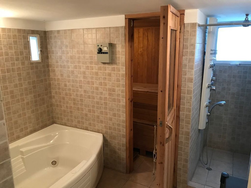 Imagen 16 de 26 de Venta Casa 4 Amb. C/ Pileta, Quincho Parque Leloir Ituzaingo