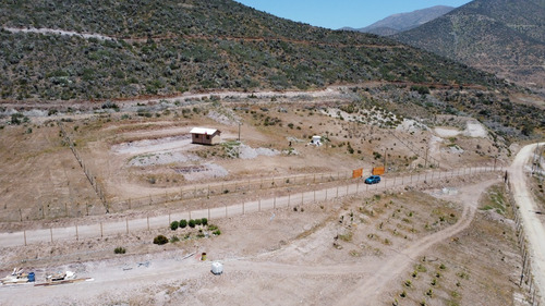 Imagen 10 de 15 de Sitio Elevado Con Hermosas Vistas En Valle Del Elqui.