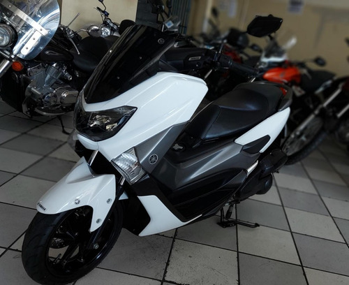 Imagem 14 de 15 de Yamaha Nmax 160 Abs