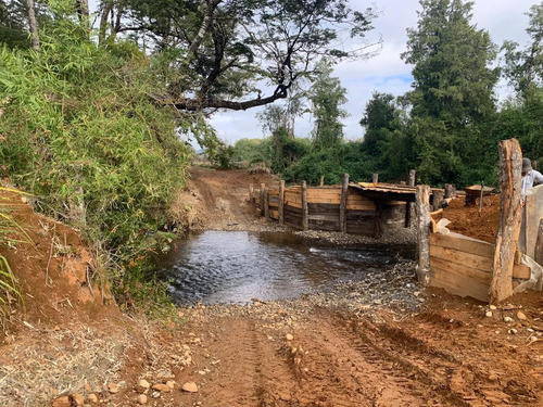 Parcelas Con Rio Y Estero En Pitrufquen