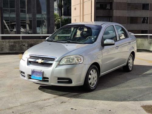 Imagen 2 de 14 de Chevrolet Aveo