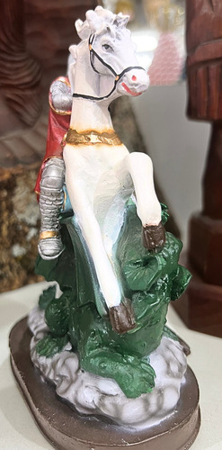 Imagem São Jorge Resina Premium 15cm Estatua Religiosa Cor Branco