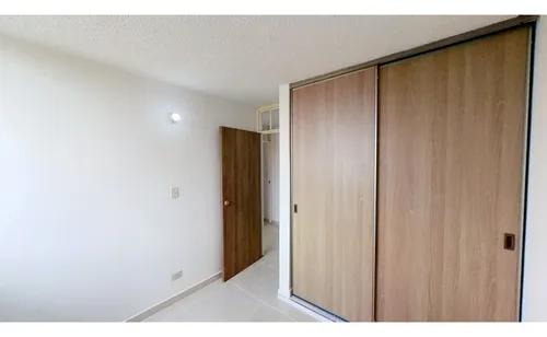 Apartamento Vta Hv Inv Brisas Alamos Abedules P5 S/a 54m2 3hb 2bñ Pcm
