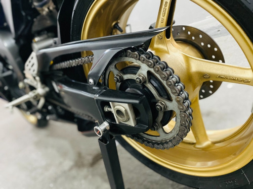 Yamaha R1 Moto Pista Impecable Smart Garage