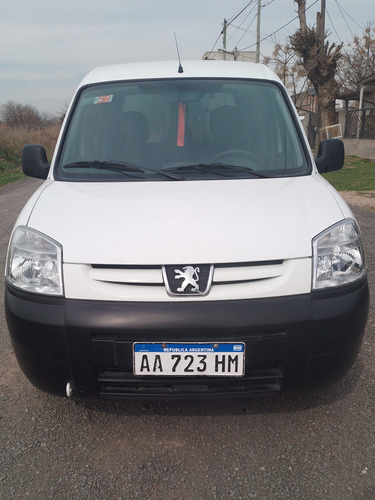 Imagen 10 de 10 de Peugeot Partner 2016 1.6 Hdi Furgon Confort