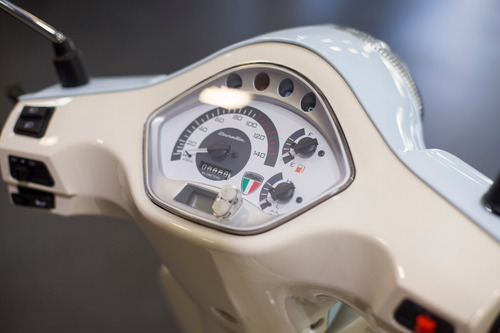 Imagen 2 de 17 de Zanella Styler 150 Exclusive Lidermoto Scooters