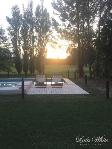 Imagen 25 de 28 de Venta - Casa En Saint Thomas Sur