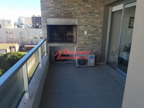 Imagen 3 de 17 de Apartamento En Zona De Aidy Grill Con Parrillero En Terraza