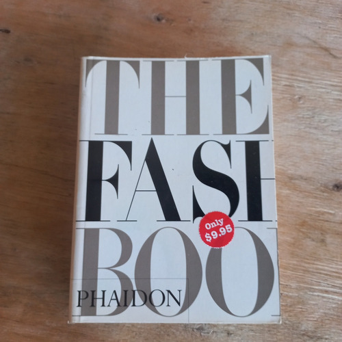 Livro  The  Fast Book Phaidon