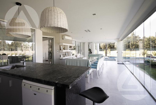 Barrio Privado Saint Thomas Este - Canning