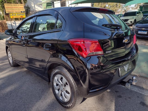 Chevrolet Onix Onix 1.0 MPFI LT 8V FLEX 4P MANUAL