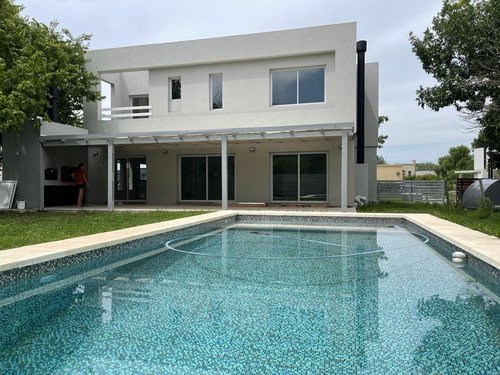 Imagen 7 de 26 de Casa En Venta - Alquiler En San Matias Escobar C/ Pileta