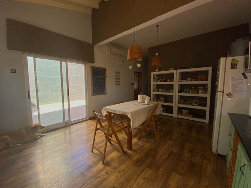 Casa En Venta 3 Amb, Benito Juarez, El Palomar