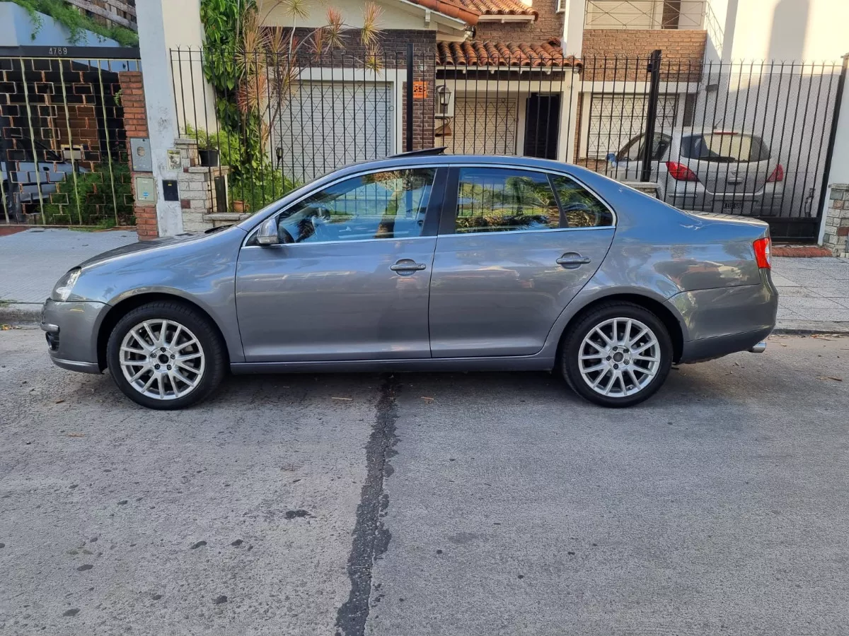 Volkswagen Vento 2.0 T Fsi Elegance