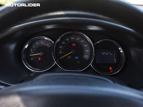 Imagen 20 de 25 de Renault Sandero Privilege Extra Full | Permuta / Financia