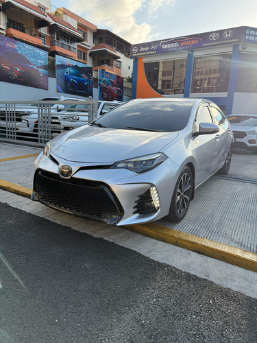 Toyota Corolla Se